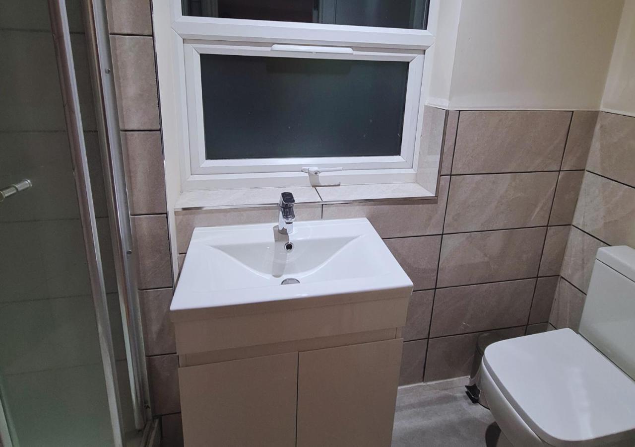 Modern 2 Bedroom Apartment In Peckham London Londres Exterior foto